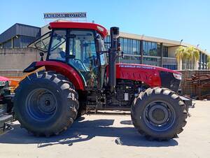 Tractor Agrochery RC1404-C 6 cilindros bomba lineal