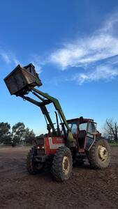Tractor Fiat 980 DT con Pala Cargadora Tedeschi 98 HP