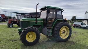 Tractor John Deere 6600 4X4 - Año 1997