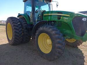 Tractor John Deere 7185J Mod. 2011