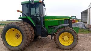 Tractor John Deere 7810