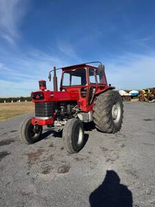 Tractor Massey Ferguson 1098