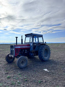 Tractor Massey Ferguson