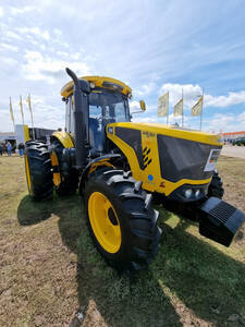 Tractor Pauny Brioso 2215Ie -215Hp