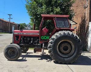 Tractor Simple 1215 S2. Massey Ferguson
