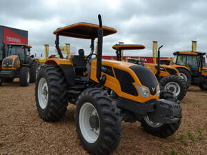 Tractor Valtra A850 90 Hp Nuevo Doble Tracción
