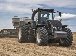 Tractor Valtra S 324