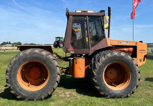 Tractor Zanello 4200 18.4X34 Dual