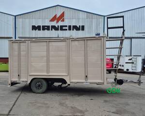 Trailer para drone 2 ejes carrozado TVM 02. Mancini