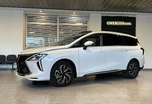 U Tour 7 Pas. Mitsubishi Nafta 197 Cv 285 Nm 0Km My26