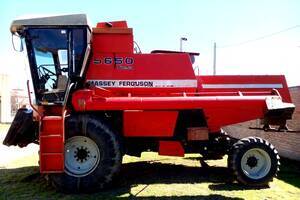 Cosechadora Massey Ferguson Mf 5650. Usada 2001